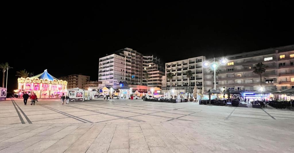 Appartement Vue Mer Parking Prive Place Med Canet-en-Roussillon Exteriér fotografie